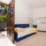 דירה Marinana Ražanj