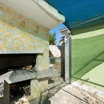 דירה Marinana
