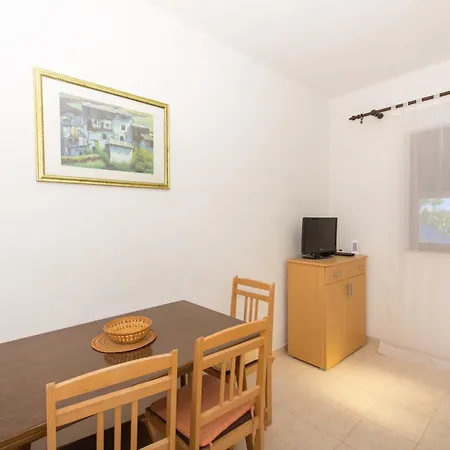 Marinana Apartmán Ražanj