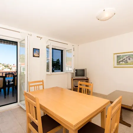 Marinana Apartmán *