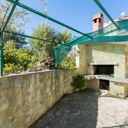 Marinana Apartment *