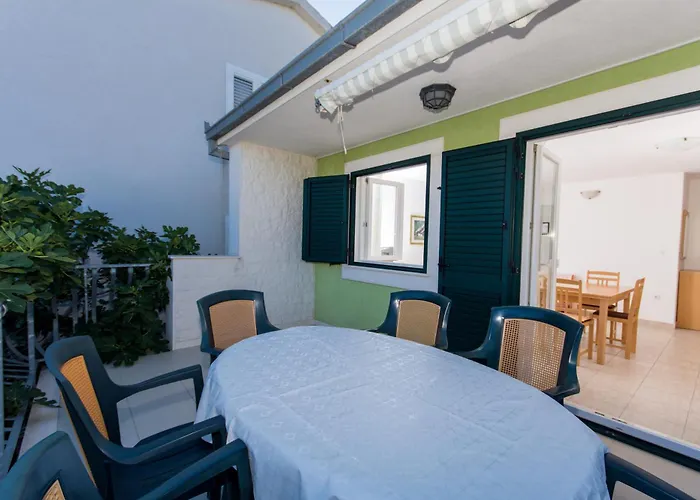 아파트 Marinana *